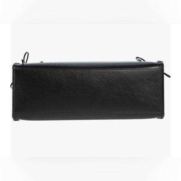 Givenchy NWT G-Tote Medium Shopping Bag in Leather with Corset Detail - Picture 5 of 12